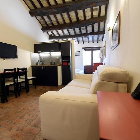 Grotte - Campo De' Fiori Apartment Rome Luaran gambar