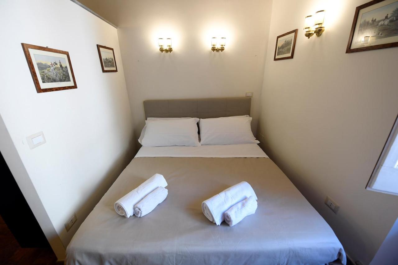 Grotte - Campo De' Fiori Apartment Rome Luaran gambar