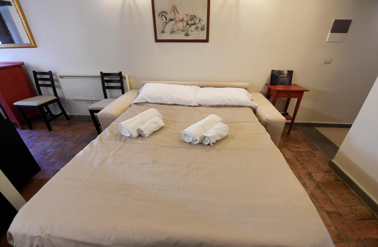 Grotte - Campo De' Fiori Apartment Rome Luaran gambar