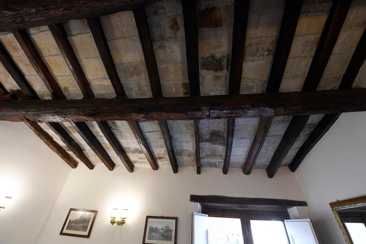 Grotte - Campo De' Fiori Apartment Rome Luaran gambar