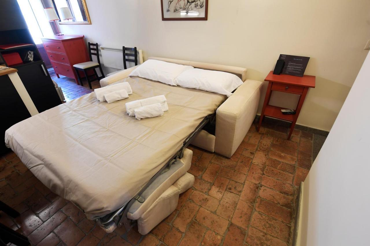 Grotte - Campo De' Fiori Apartment Rome Luaran gambar